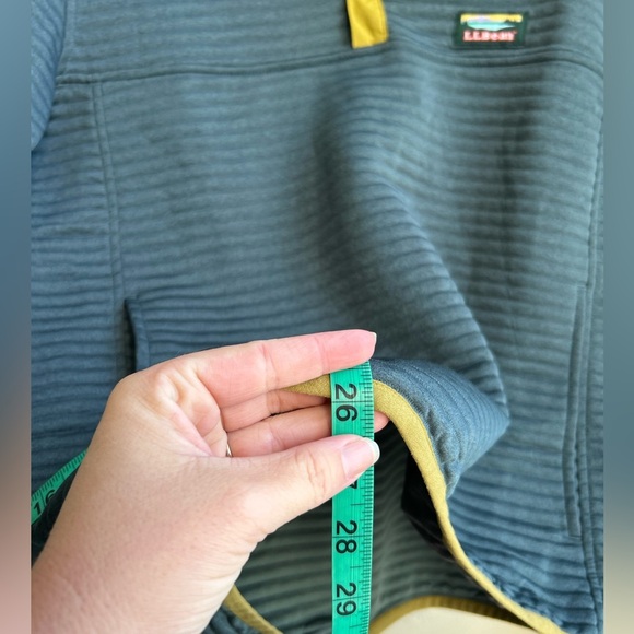 L.L. Bean Airlight Knit Pullover Sweatshirt Size Men's Med Gorpcore Hiking Cozy - Picture 6 of 7